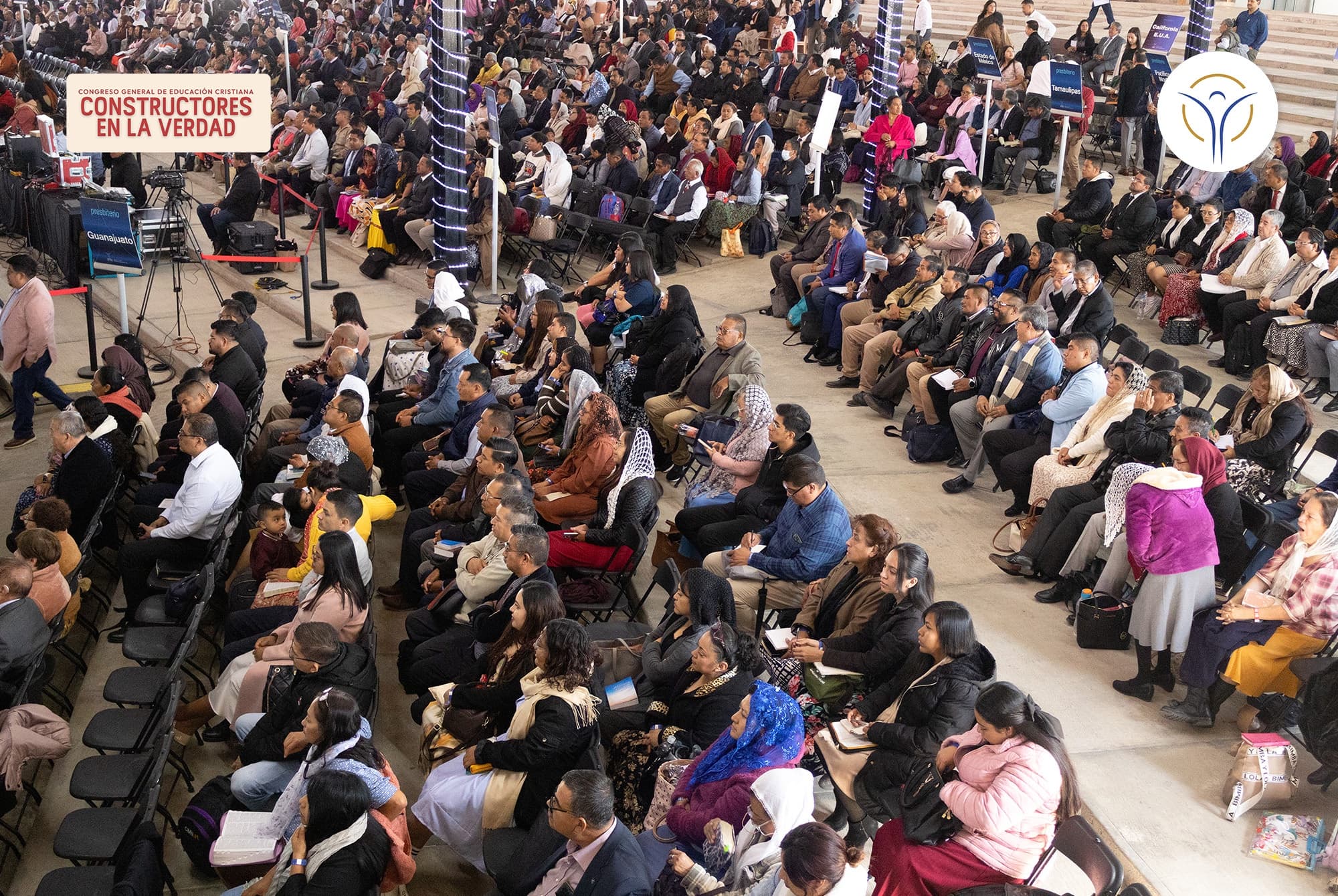 Congregation in 1940